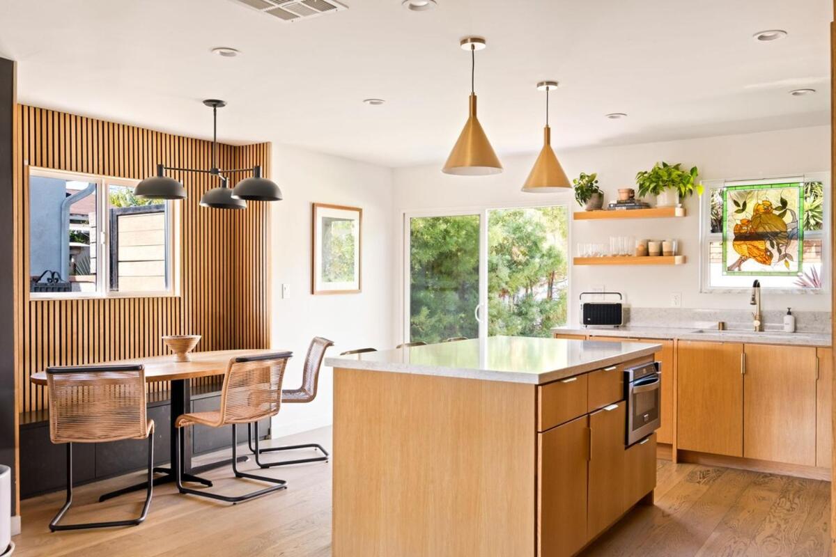 LA Oasis with Private Yard 10 min to Beach LAX 405 - 4