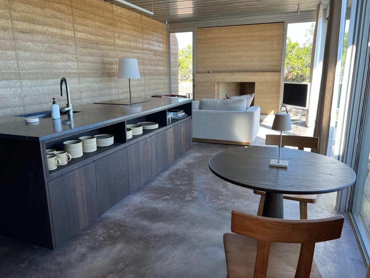 Road Runner Cabin — photo 4