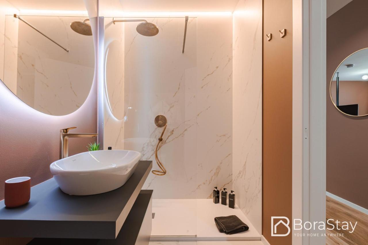 Lobster - Trieste Center - 2