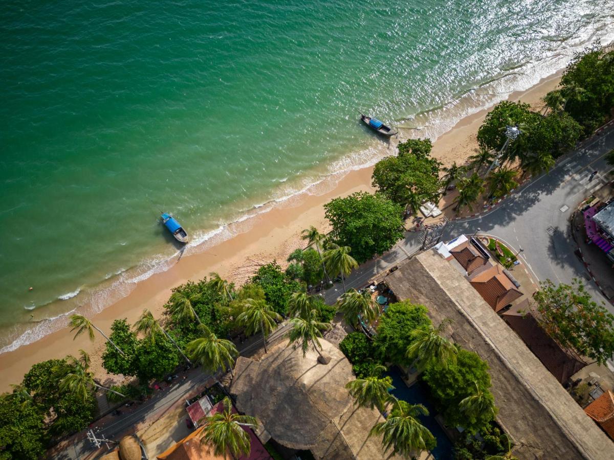 Deluxe 1BR Pool view 58SQM in Kamala Condo Citygate P302 - 5