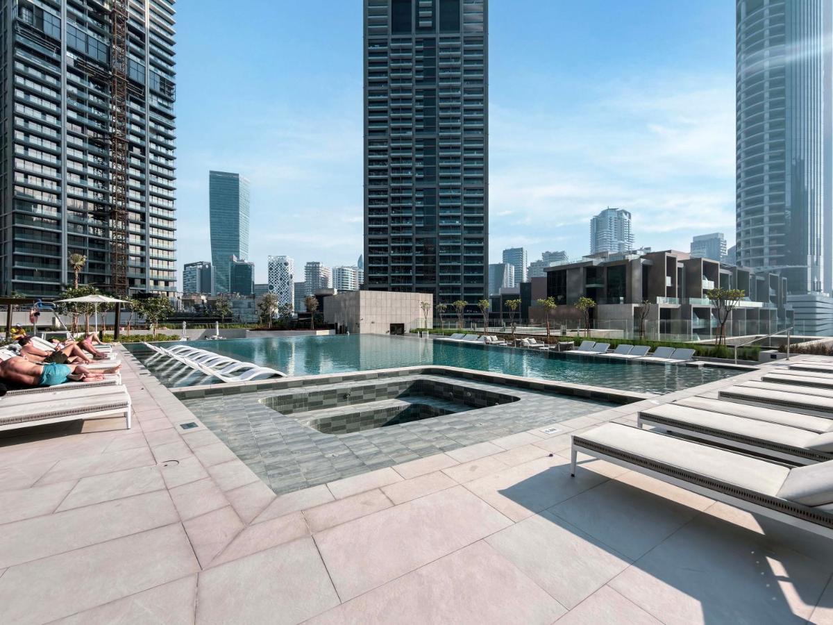 LUX 1 BDR apartment Downtown - Burj Khalifa view - 4