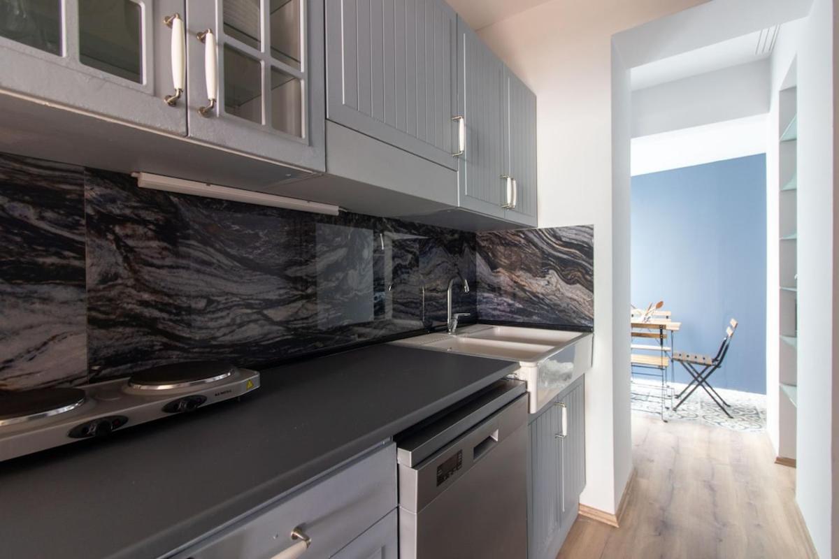 Modern and Cozy 2BR in Vibrant Cihangir - 4