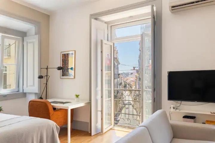 Colosseum Building - Betha - 5