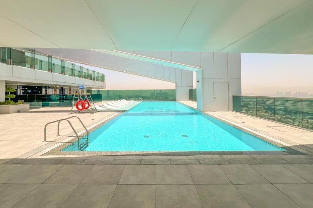 Skyline 19 1 Residences - 4