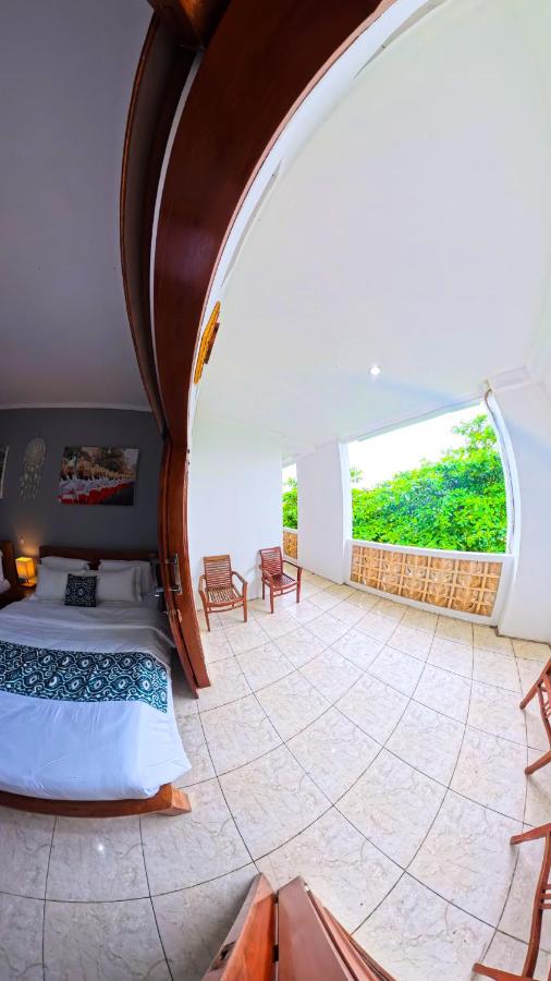 Ketapang Guesthouse Echo Beach Canggu - 3