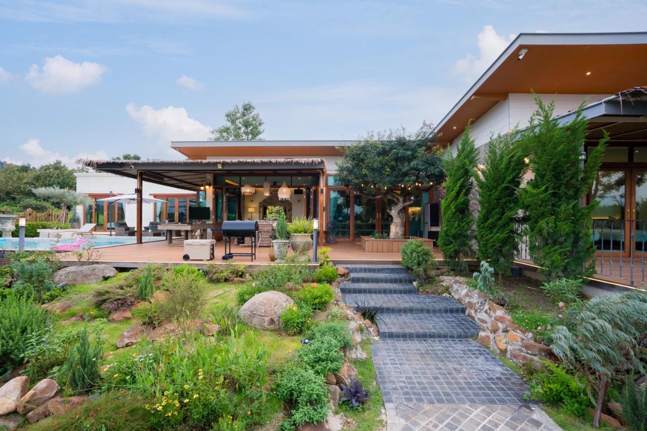 View of Olive Hill Pool Villa Khaoyai