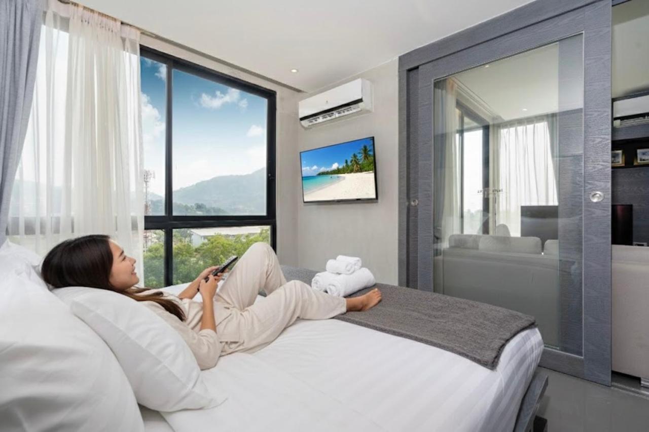 1BR Mountain View Condo Citygate P708 - 4