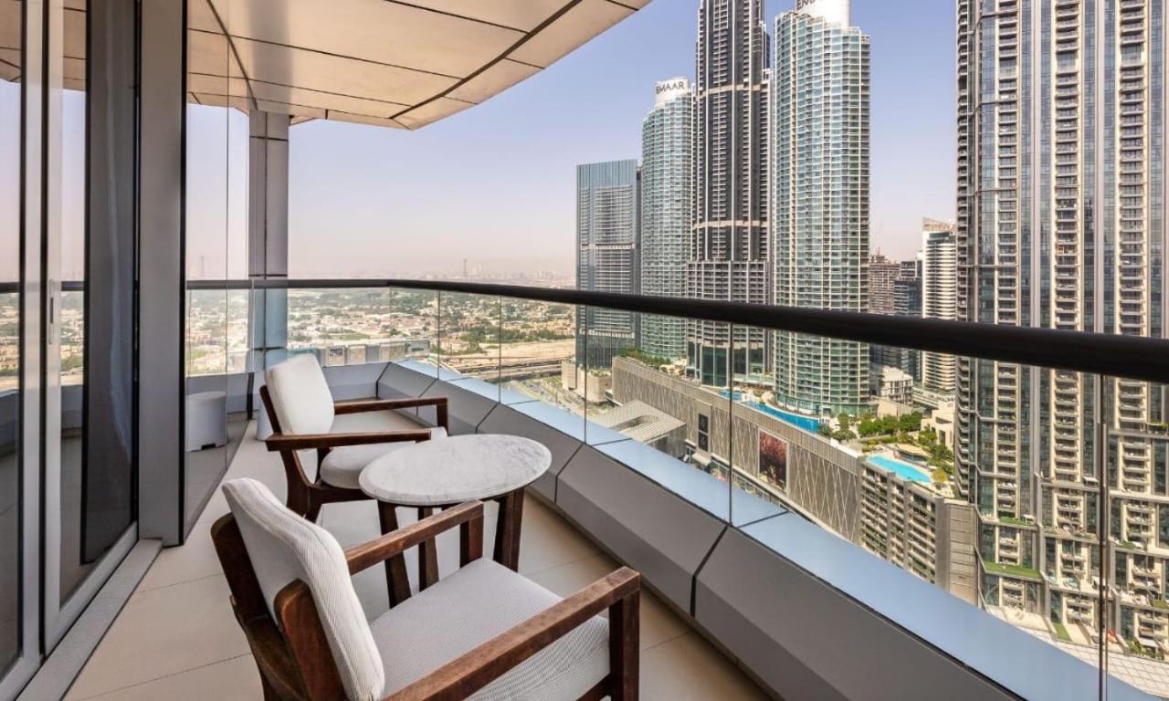 Dubai Mall 5 star Free Parking - 5