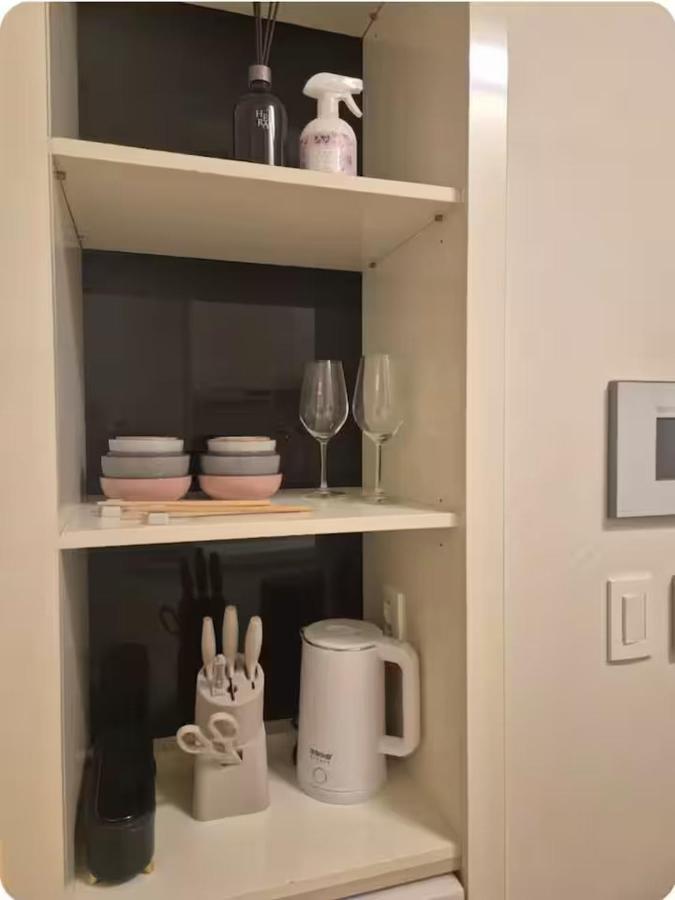 2912#InfiniteSkySuite #HighFloorView #ModernChicStay #SpaciousComfort - 5