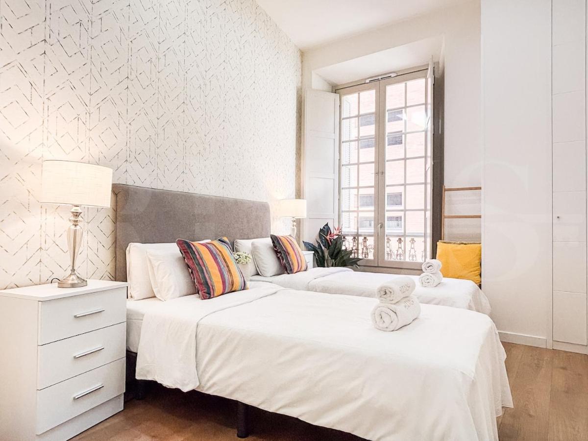 Heart of Malaga - Plaza del Teatro Apartment REMS - 4