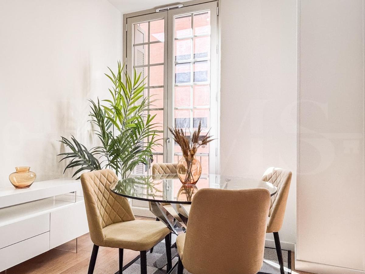 Heart of Malaga - Plaza del Teatro Apartment REMS - 3