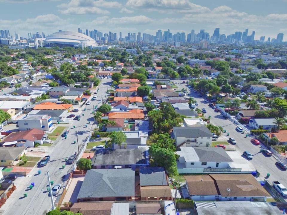 Lux Miami Escape - Near Brickell- Free Parking - 4