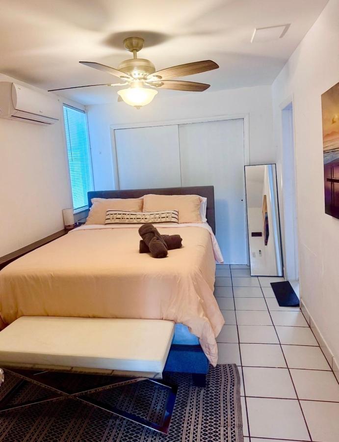 Quiet Miami Stay Perfect for Work, Relax, or party - 2