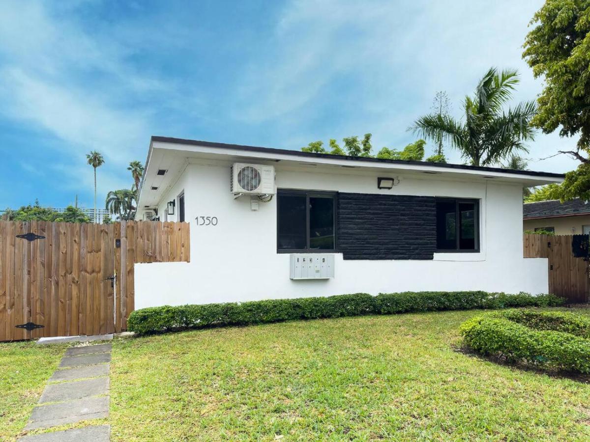 Unit 1 Cozy 1BR Apt with Parking - 4