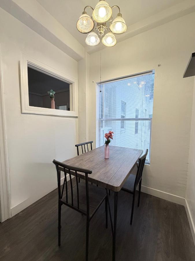 Wilshire Center K-Town Studio - 4