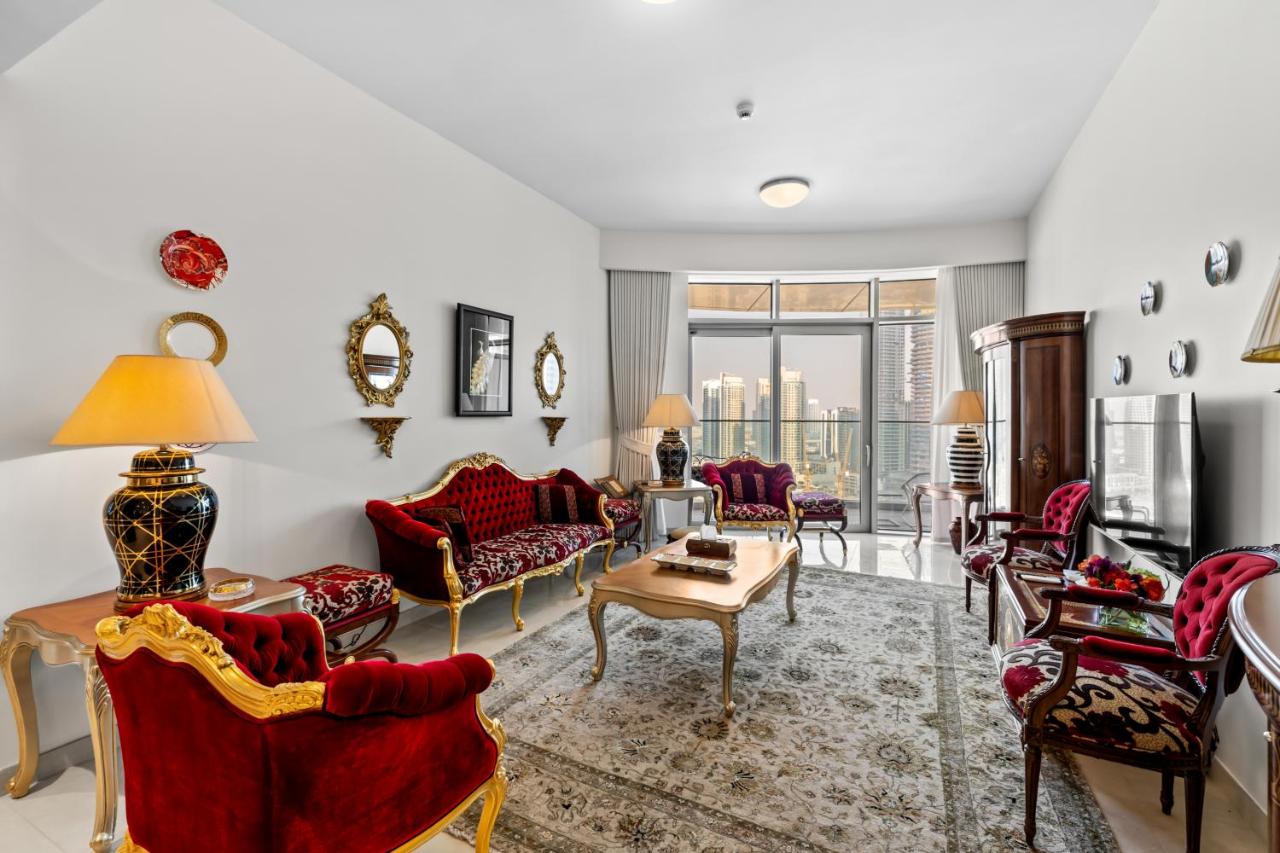 Elegant 3 BR plus Maids Infinity Pool Burj View - 5