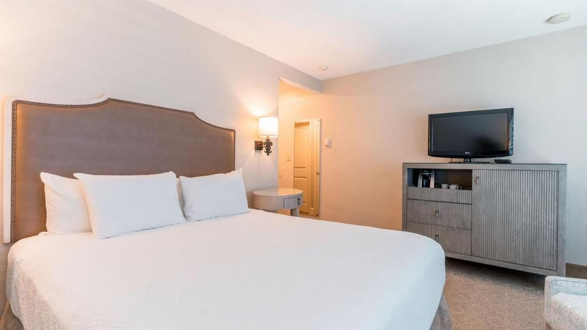 Normandy Inn — photo 14