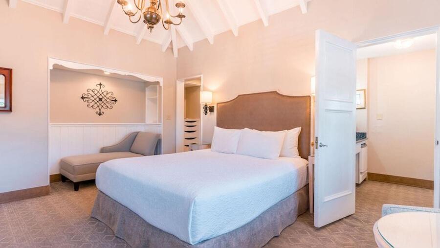 Normandy Inn — photo 15