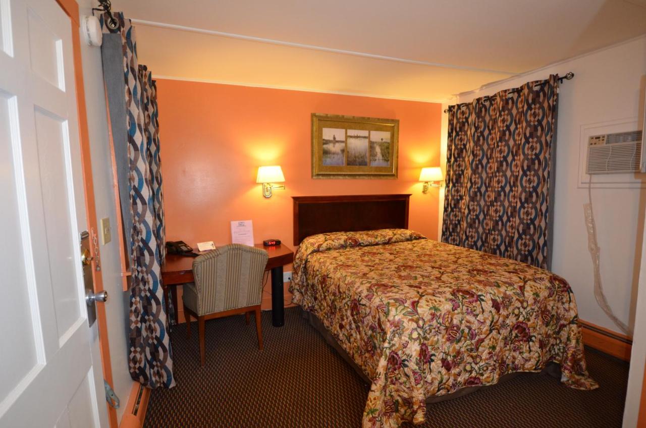 Williamstown Motel — photo 22