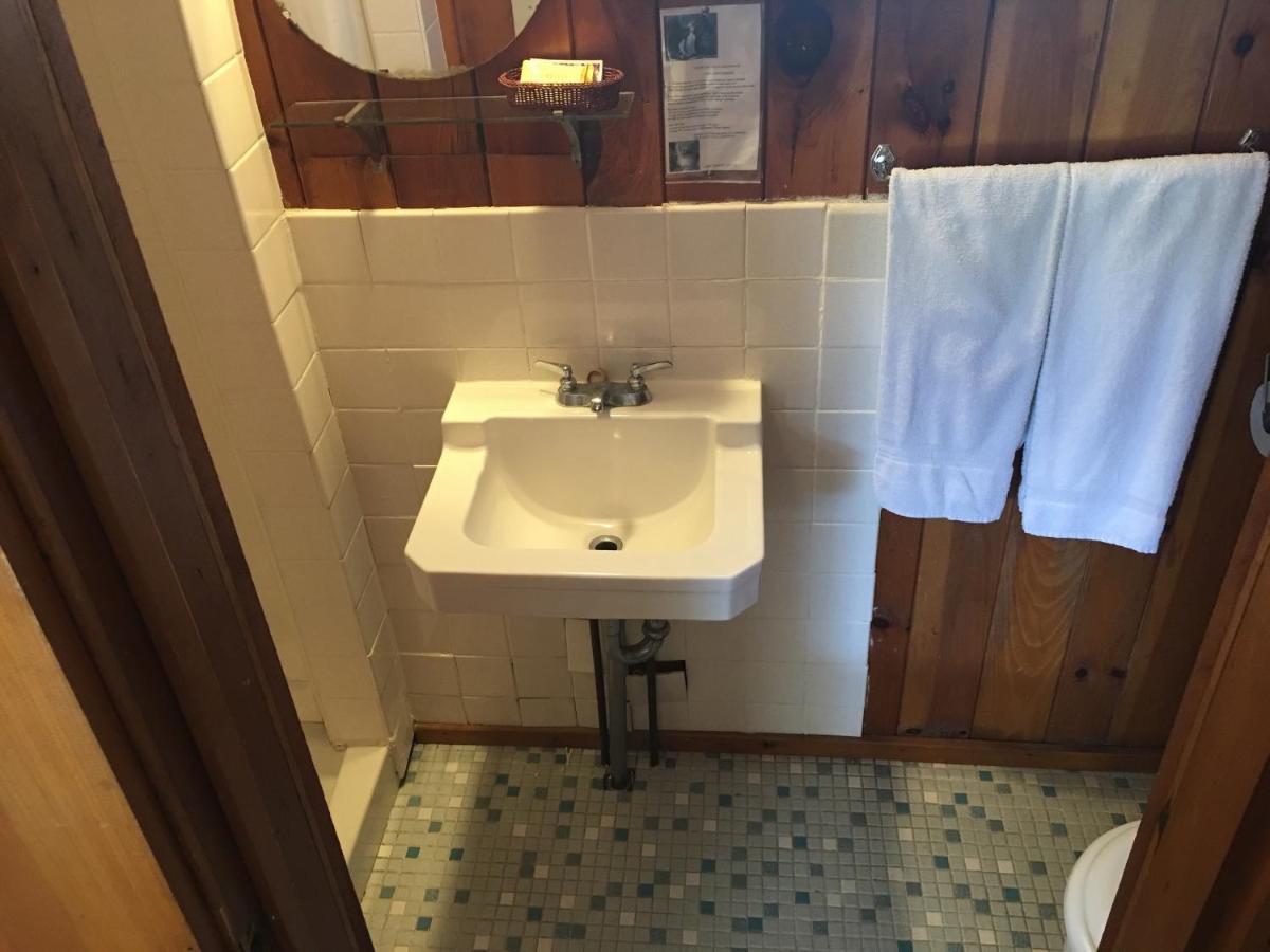 Doray Motel Lake George — photo 22