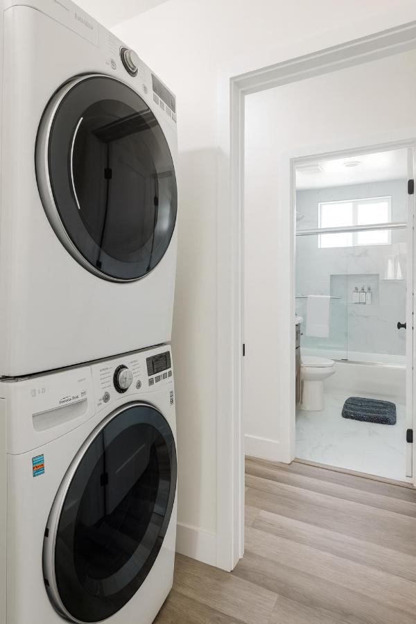 The Harvard Modern Retreat LA - 5