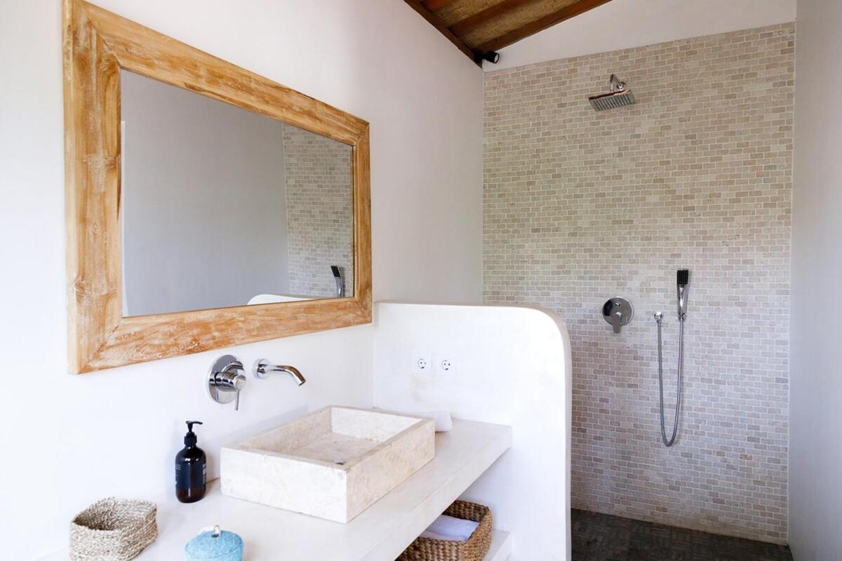 Walk to Beach&Center 2BR Pool Villa Melati - 3