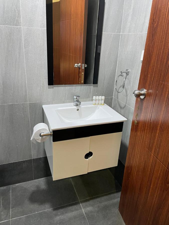 Nasau Resort & Villas - 3