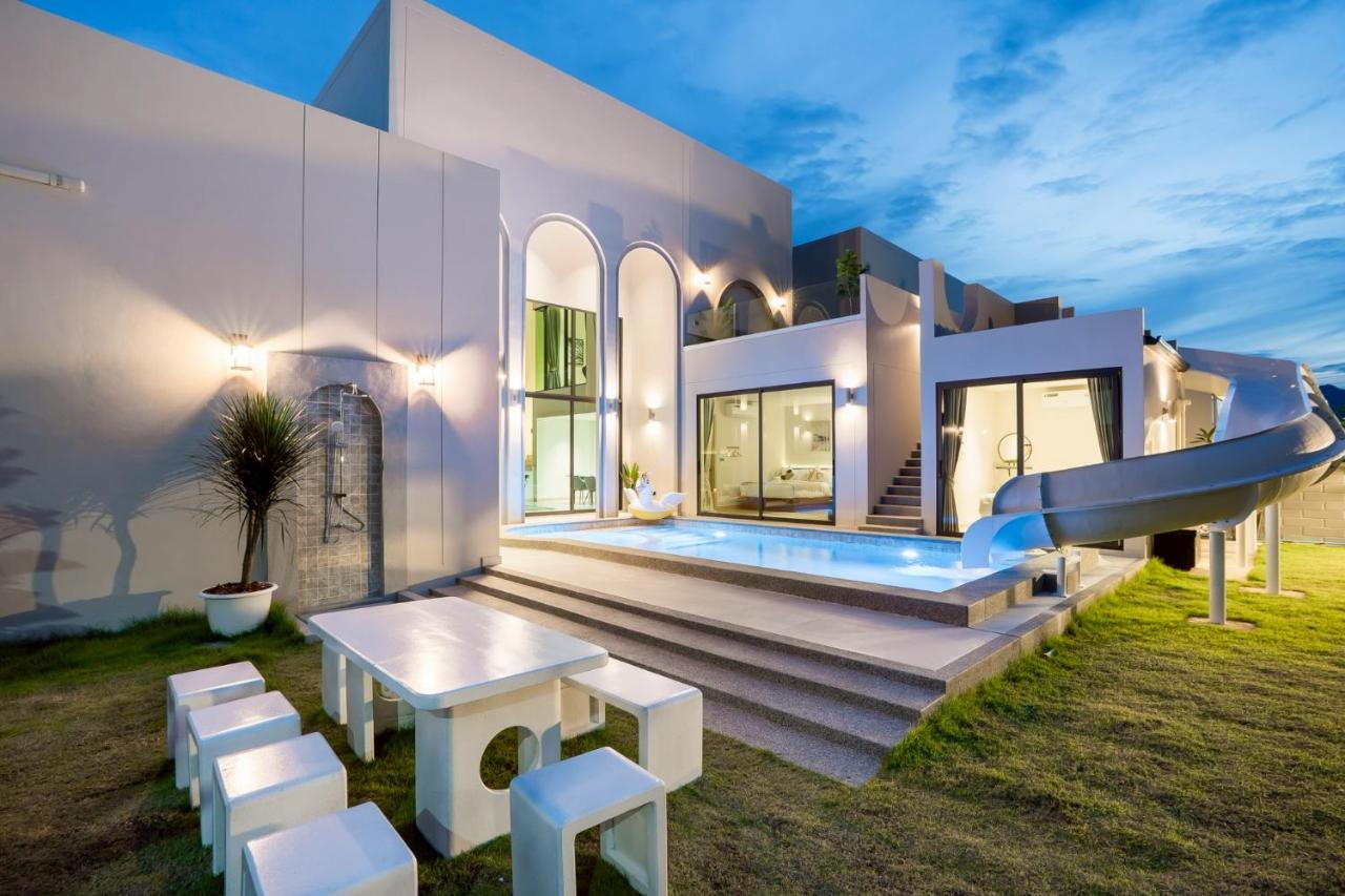 Lucky Pool Villa Cha-am