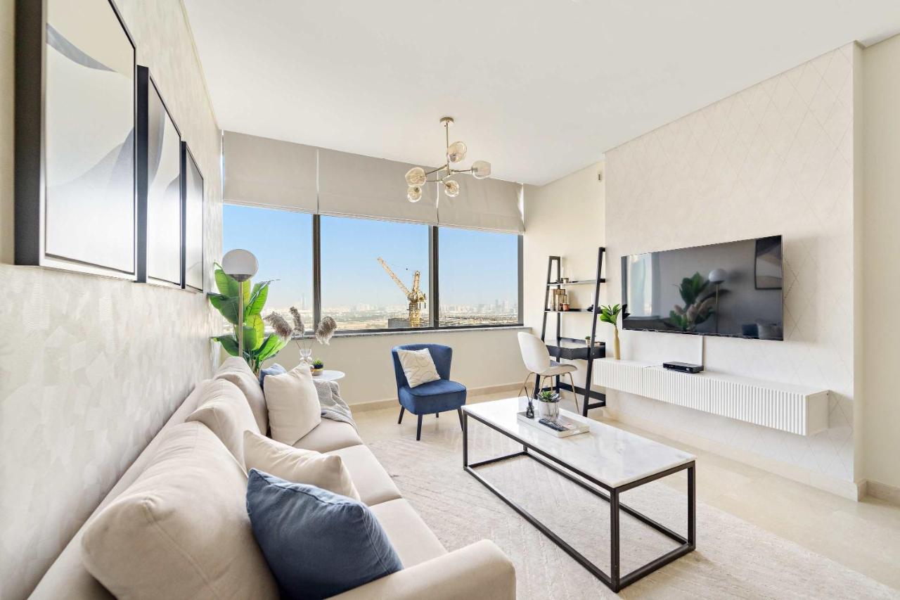 Silkhaus Vacation Homes Deluxe 1BR Stay in Sky gardens in DIFC - 5