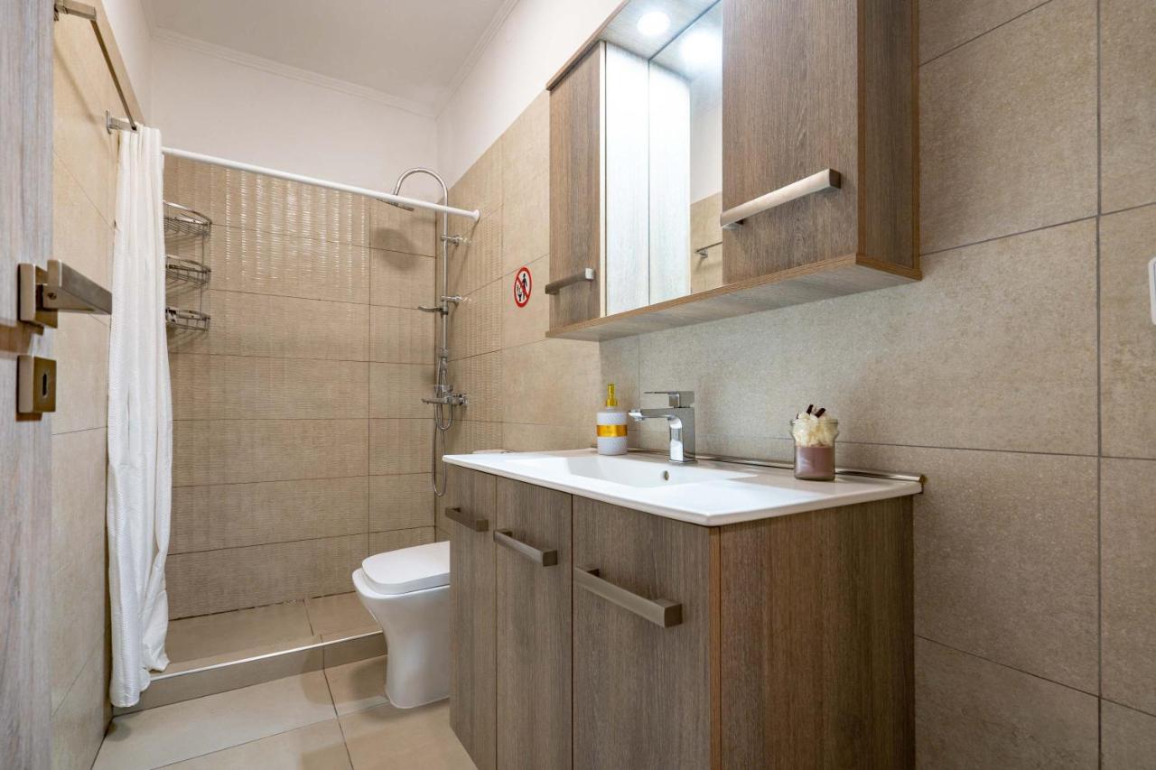 Peristeri Luxury Retreat - 3