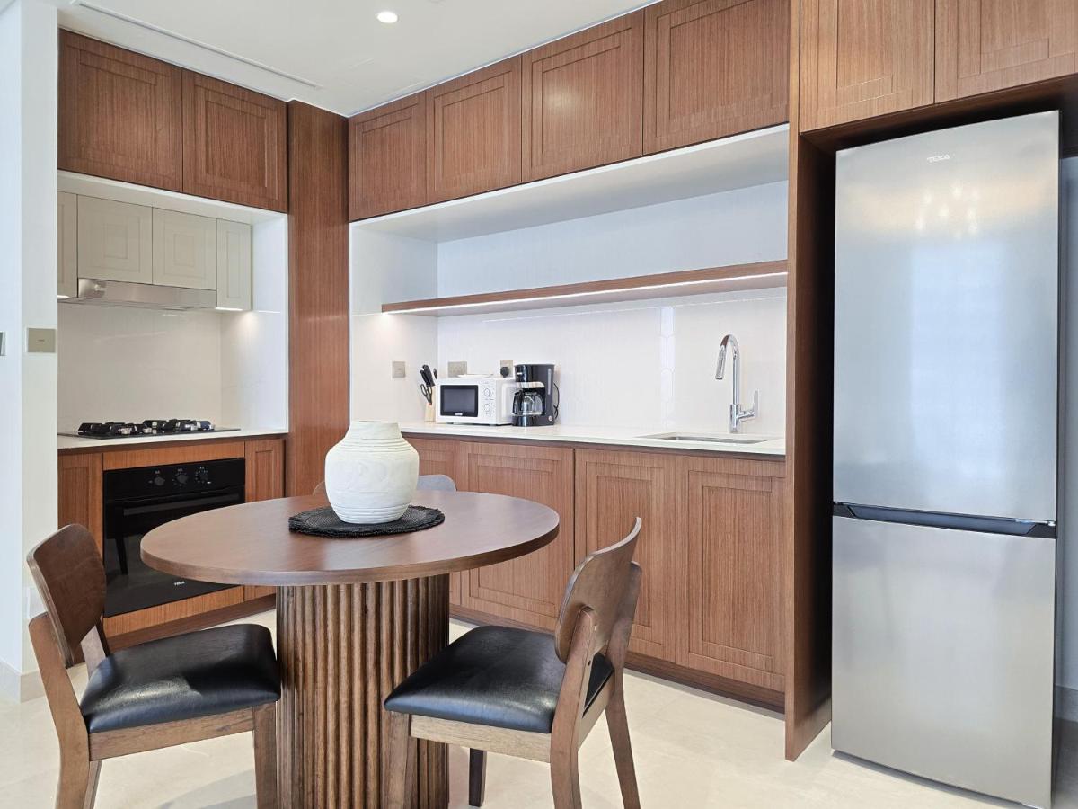 Luxury Sea View Palace Beach Residence by Emaar - 5