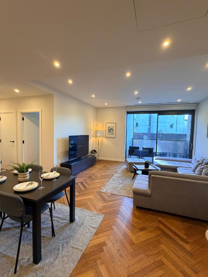 Cozy and Luxury Two Bedroom in Chelsea - 5
