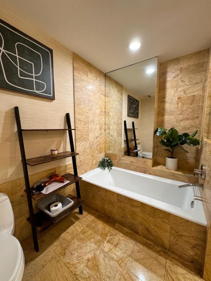 Brickell 31th Floor Sea View Free Parking by Palermo Home Miami - 3