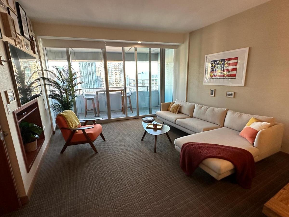 Brickell 31th Floor Sea View Free Parking by Palermo Home Miami - 2