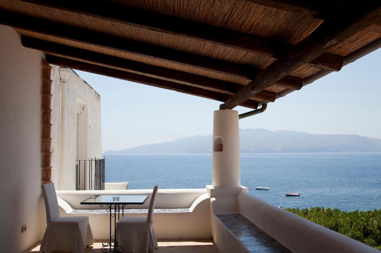 Hotel Santa Marina Antica Foresteria photo