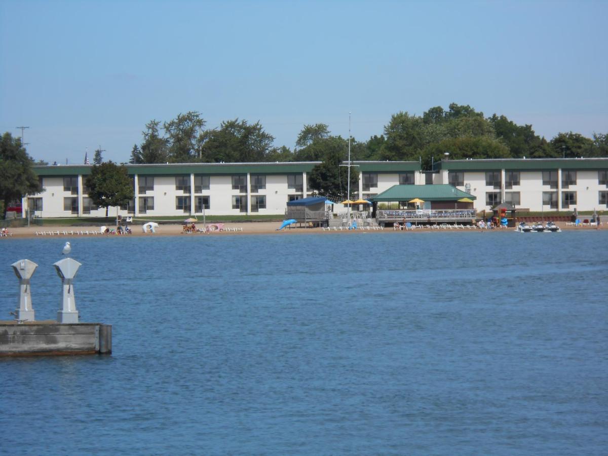 Tawas Bay Beach Resort & Conference Center — photo 21