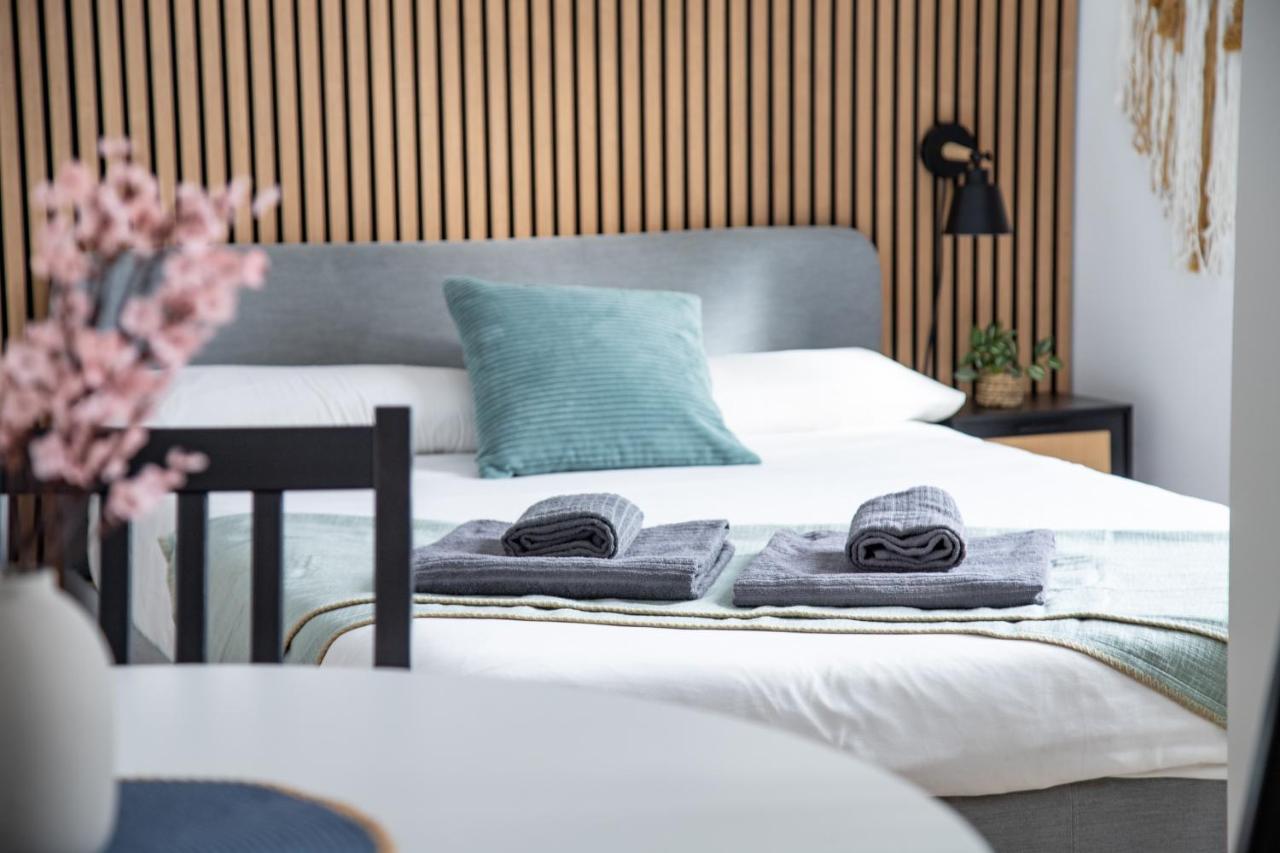 StayCampNou Studio with Balcony