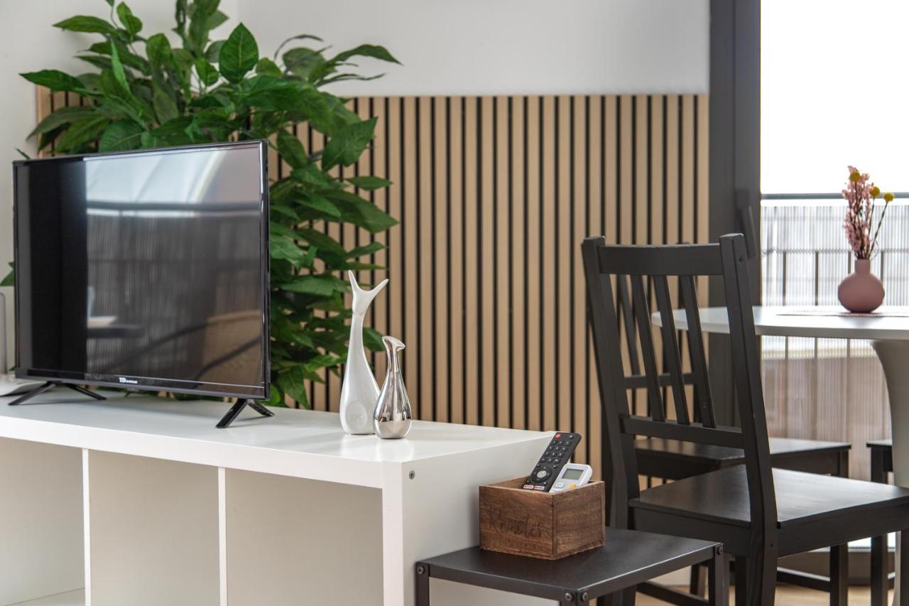 StayCampNou 1BR with Balcony - 5