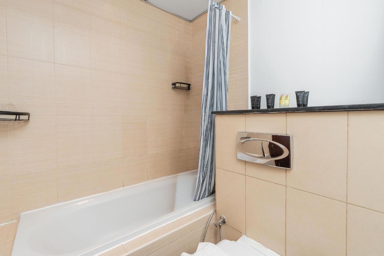 The Jewel Tower 2 - 3