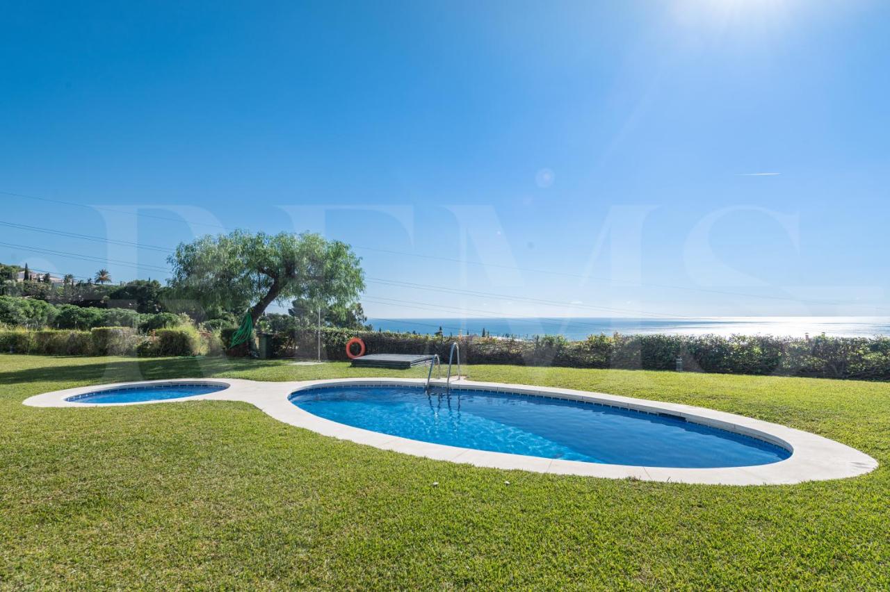 Elegant Apartment with Terrace and Pool REMS - 5