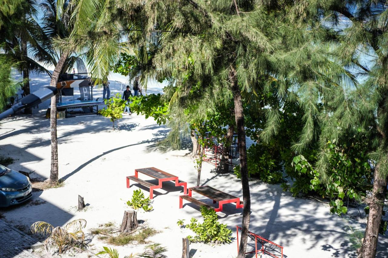 Ripple Beach Inn - 2