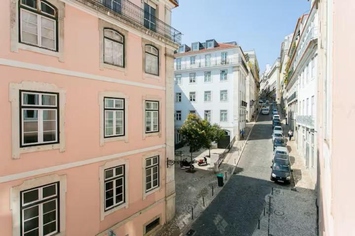 Awarded 3 bedrooms upscale flat@Chiado Bairro Alto - 2