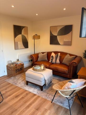 Tivoli Cottage minutes from RUH - Close to Centre