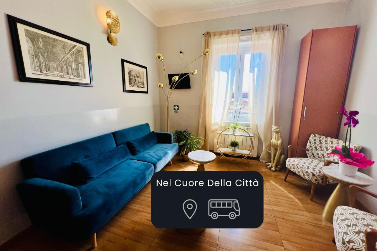 Bon Ton Design Rooms by DOT Suites - 5