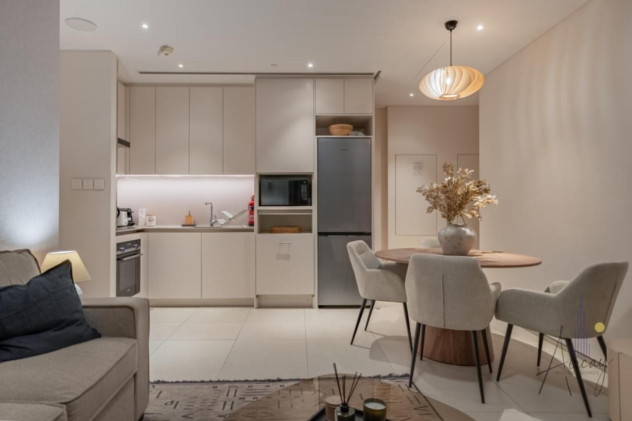 Private Beach Lux Stay at Address Beach JBR - 5