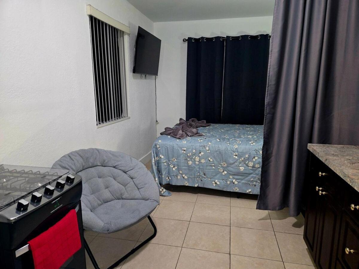 Miami Mini Escape 5 minutes from the airport - 2