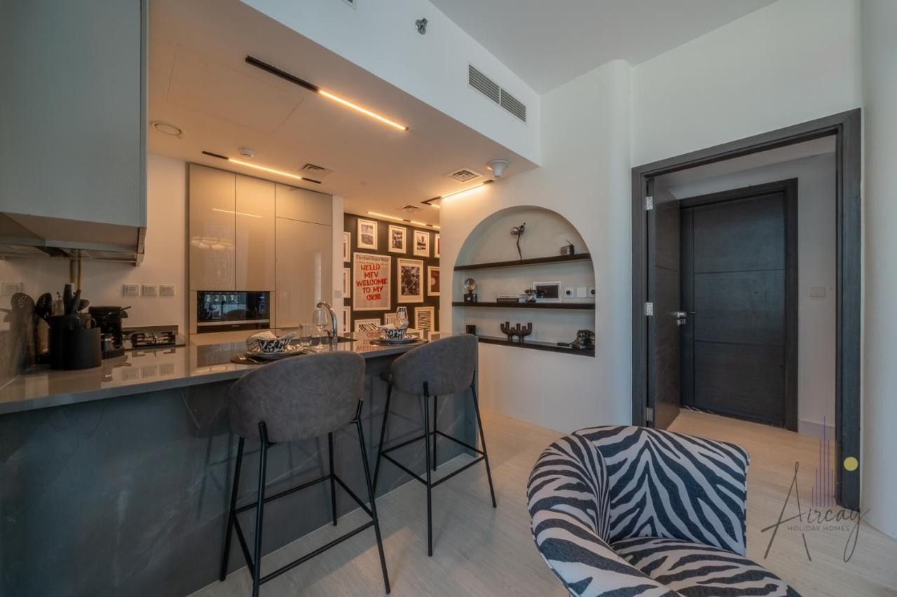 Luxury 1BR Paragon by IGO BURJ khalifa View - 5