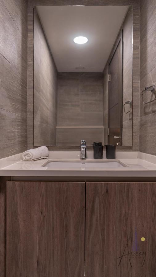 Luxury 1BR Paragon by IGO BURJ khalifa View - 3