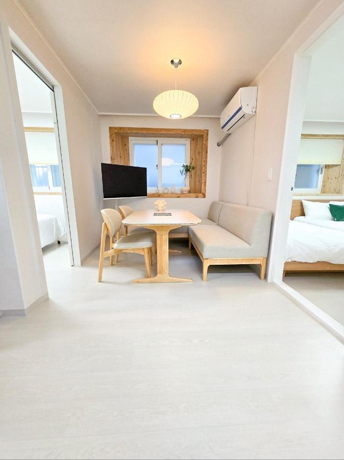 NEW#Hyehwa Station#Hansung University Station #3 Rooms 7 People#Jongno#Changgyeonggung Palace#Naksan Park#Bukchon Hanok Village#Jongno#Dongdaemun#Myeongdong - 5