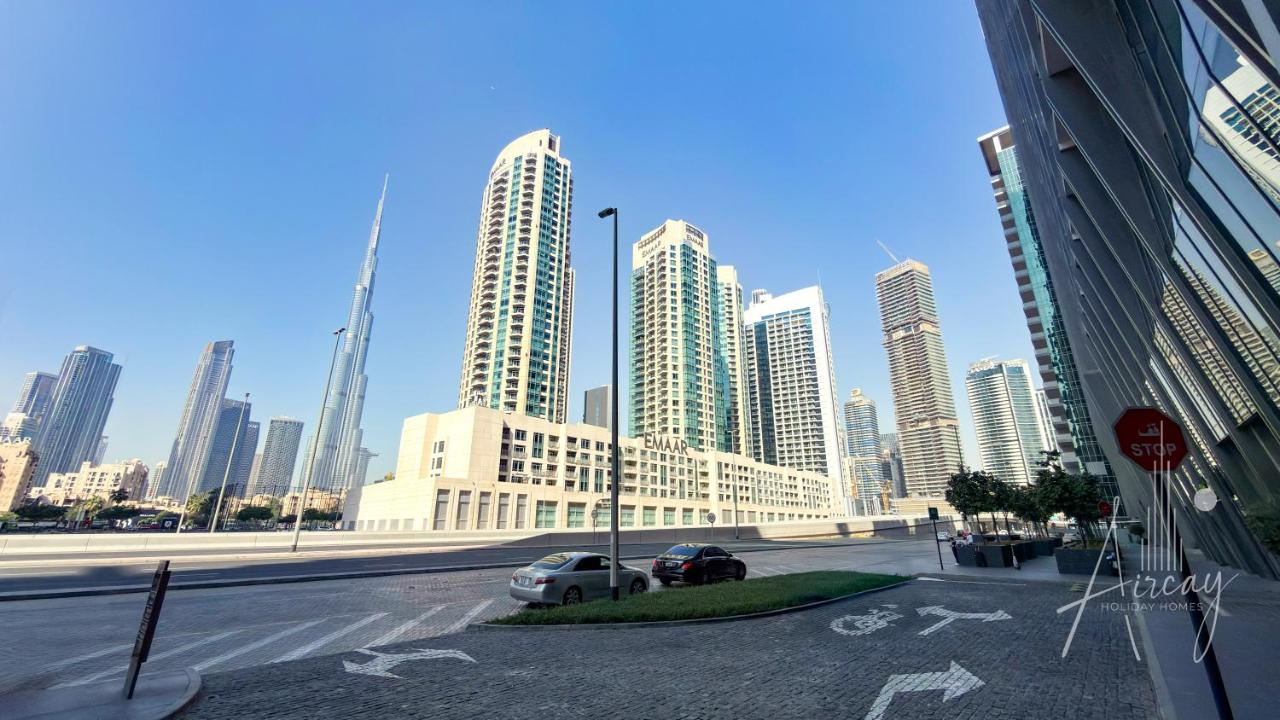 Luxurious Flat 3 Min to Burj Khalifa Sleeps 3